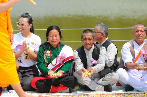 ภาพ No.31946:โครงการธรรมยาตรา เส้นทางพระผู้ปราบมาร ปีที่ 6 ณ วัดพระธรรมกาย