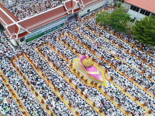 ภาพ No.32369:โครงการธรรมยาตรา เส้นทางพระผู้ปราบมาร ปีที่ 6 ณ วัดสองพี่น้อง