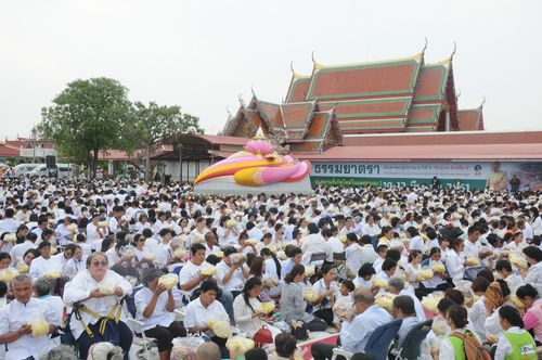 ภาพ No.32210:โครงการธรรมยาตรา เส้นทางพระผู้ปราบมาร ปีที่ 6 ณ วัดสองพี่น้อง