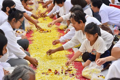 ภาพ No.32339:โครงการธรรมยาตรา เส้นทางพระผู้ปราบมาร ปีที่ 6 ณ วัดสองพี่น้อง