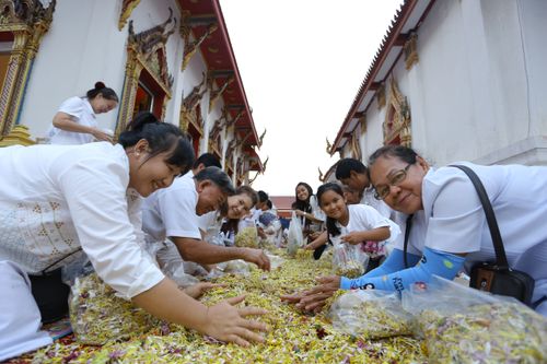 ภาพ No.32171:โครงการธรรมยาตรา เส้นทางพระผู้ปราบมาร ปีที่ 6 ณ วัดสองพี่น้อง