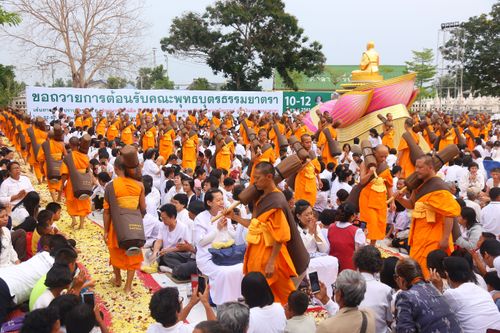 ภาพ No.32294:โครงการธรรมยาตรา เส้นทางพระผู้ปราบมาร ปีที่ 6 ณ วัดสองพี่น้อง