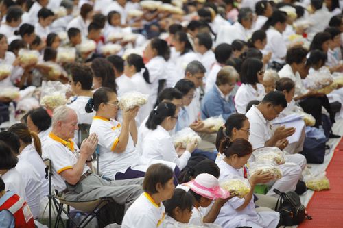 ภาพ No.32147:โครงการธรรมยาตรา เส้นทางพระผู้ปราบมาร ปีที่ 6 ณ วัดสองพี่น้อง