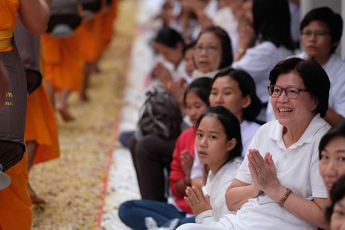 ภาพ No.32184:โครงการธรรมยาตรา เส้นทางพระผู้ปราบมาร ปีที่ 6 ณ วัดสองพี่น้อง