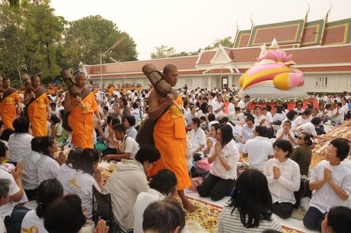ภาพ No.32448:โครงการธรรมยาตรา เส้นทางพระผู้ปราบมาร ปีที่ 6 ณ วัดโบสถ์บน