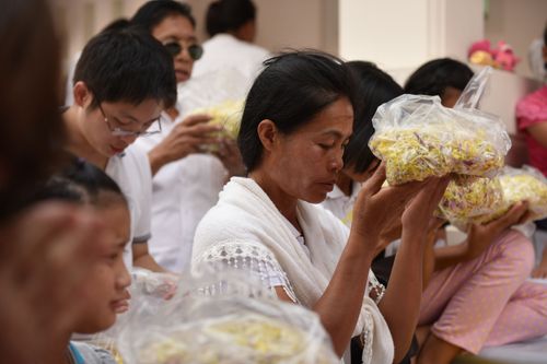 ภาพ No.32636:โครงการธรรมยาตรา เส้นทางพระผู้ปราบมาร ปีที่ 6 ณ วัดโบสถ์บน