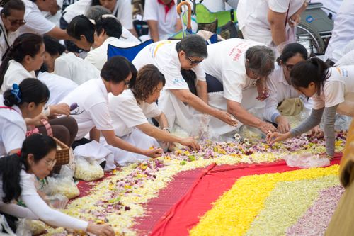 ภาพ No.32532:โครงการธรรมยาตรา เส้นทางพระผู้ปราบมาร ปีที่ 6 ณ วัดโบสถ์บน