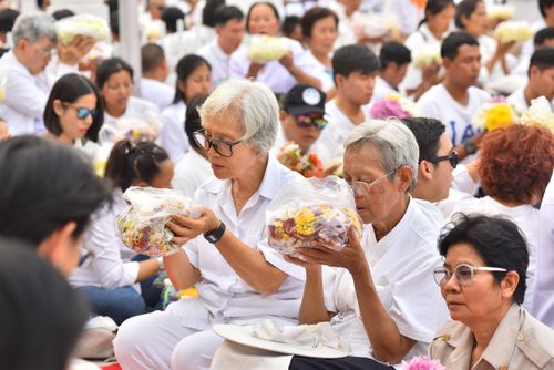 ภาพ No.32555:โครงการธรรมยาตรา เส้นทางพระผู้ปราบมาร ปีที่ 6 ณ วัดโบสถ์บน