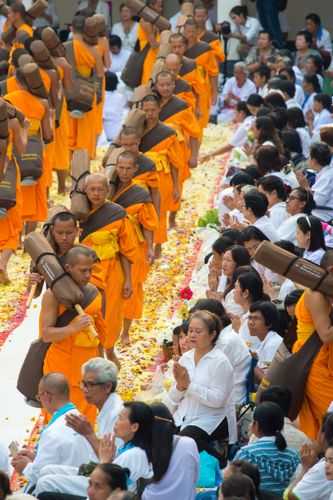 ภาพ No.32541:โครงการธรรมยาตรา เส้นทางพระผู้ปราบมาร ปีที่ 6 ณ วัดโบสถ์บน