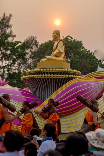 ภาพ No.32485:โครงการธรรมยาตรา เส้นทางพระผู้ปราบมาร ปีที่ 6 ณ วัดโบสถ์บน