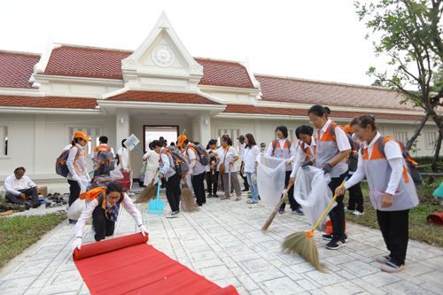 ภาพ No.32434:โครงการธรรมยาตรา เส้นทางพระผู้ปราบมาร ปีที่ 6 ณ วัดโบสถ์บน