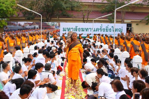 ภาพ No.32512:โครงการธรรมยาตรา เส้นทางพระผู้ปราบมาร ปีที่ 6 ณ วัดโบสถ์บน