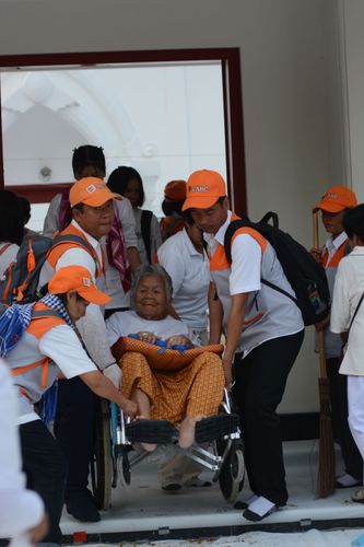 ภาพ No.32595:โครงการธรรมยาตรา เส้นทางพระผู้ปราบมาร ปีที่ 6 ณ วัดโบสถ์บน