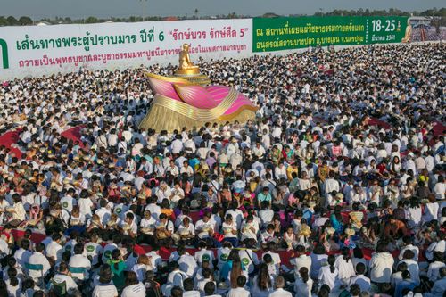 ภาพ No.32657:โครงการธรรมยาตรา เส้นทางพระผู้ปราบมาร ปีที่ 6 ณ อนุสรณ์สถานบางปลา