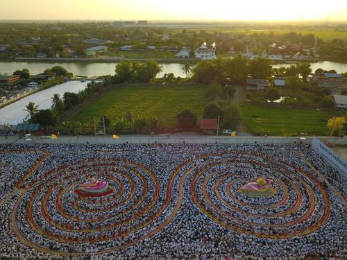 ภาพ No.32712:โครงการธรรมยาตรา เส้นทางพระผู้ปราบมาร ปีที่ 6 ณ อนุสรณ์สถานบางปลา
