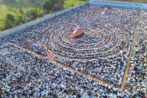 ภาพ No.32738:โครงการธรรมยาตรา เส้นทางพระผู้ปราบมาร ปีที่ 6 ณ อนุสรณ์สถานบางปลา