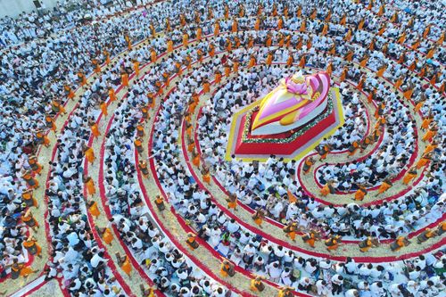 ภาพ No.32740:โครงการธรรมยาตรา เส้นทางพระผู้ปราบมาร ปีที่ 6 ณ อนุสรณ์สถานบางปลา