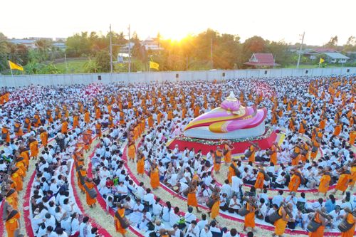 ภาพ No.32744:โครงการธรรมยาตรา เส้นทางพระผู้ปราบมาร ปีที่ 6 ณ อนุสรณ์สถานบางปลา