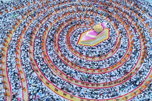 ภาพ No.32753:โครงการธรรมยาตรา เส้นทางพระผู้ปราบมาร ปีที่ 6 ณ อนุสรณ์สถานบางปลา