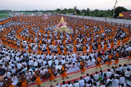 ภาพ No.32783:โครงการธรรมยาตรา เส้นทางพระผู้ปราบมาร ปีที่ 6 ณ อนุสรณ์สถานบางปลา