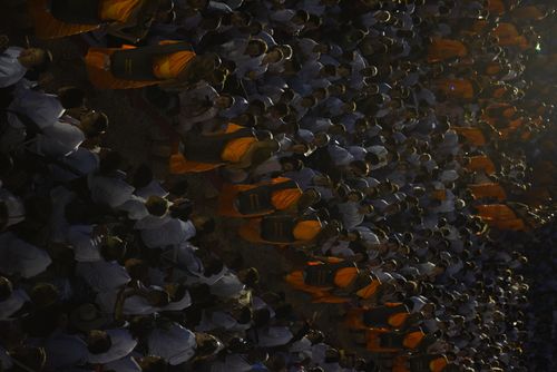 ภาพ No.32645:โครงการธรรมยาตรา เส้นทางพระผู้ปราบมาร ปีที่ 6 ณ อนุสรณ์สถานบางปลา