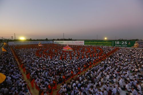 ภาพ No.32735:โครงการธรรมยาตรา เส้นทางพระผู้ปราบมาร ปีที่ 6 ณ อนุสรณ์สถานบางปลา
