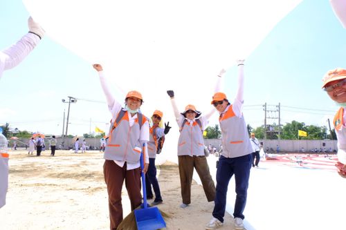 ภาพ No.32672:โครงการธรรมยาตรา เส้นทางพระผู้ปราบมาร ปีที่ 6 ณ อนุสรณ์สถานบางปลา