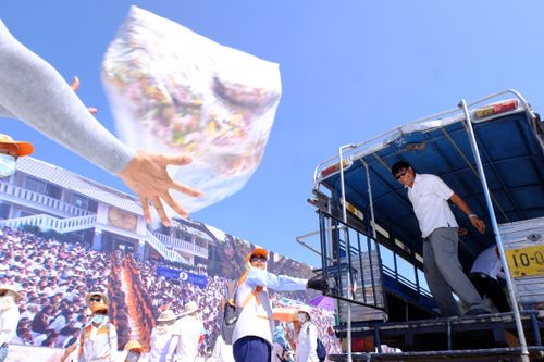 ภาพ No.32690:โครงการธรรมยาตรา เส้นทางพระผู้ปราบมาร ปีที่ 6 ณ อนุสรณ์สถานบางปลา