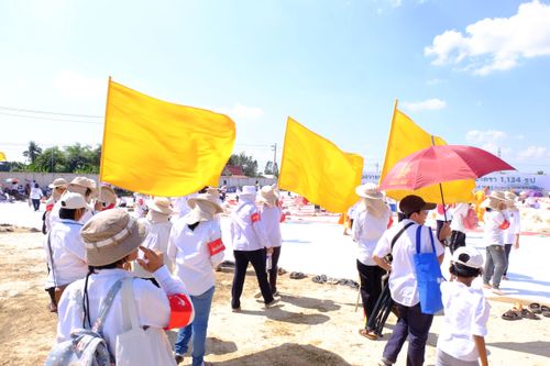 ภาพ No.32685:โครงการธรรมยาตรา เส้นทางพระผู้ปราบมาร ปีที่ 6 ณ อนุสรณ์สถานบางปลา