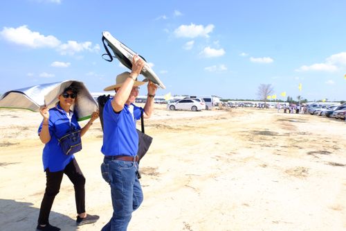 ภาพ No.32707:โครงการธรรมยาตรา เส้นทางพระผู้ปราบมาร ปีที่ 6 ณ อนุสรณ์สถานบางปลา