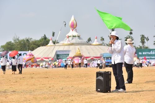 ภาพ No.32901:โครงการธรรมยาตรา เส้นทางพระผู้ปราบมาร ปีที่ 6 ณ อนุสรณ์สถานคลองบางนางแท่น