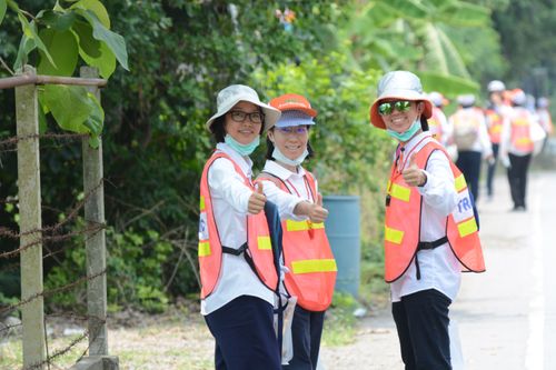 ภาพ No.32983:โครงการธรรมยาตรา เส้นทางพระผู้ปราบมาร ปีที่ 6 ณ อนุสรณ์สถานคลองบางนางแท่น