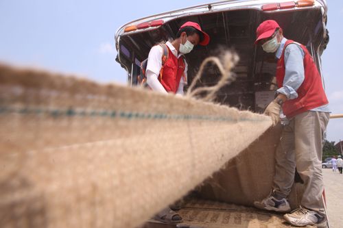 ภาพ No.32823:โครงการธรรมยาตรา เส้นทางพระผู้ปราบมาร ปีที่ 6 ณ อนุสรณ์สถานคลองบางนางแท่น