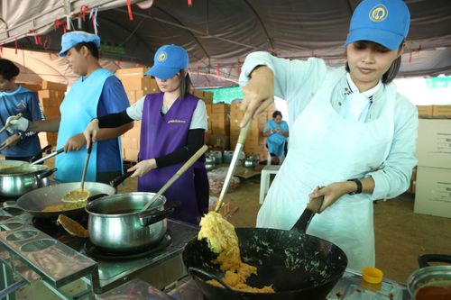 ภาพ No.32826:โครงการธรรมยาตรา เส้นทางพระผู้ปราบมาร ปีที่ 6 ณ อนุสรณ์สถานคลองบางนางแท่น