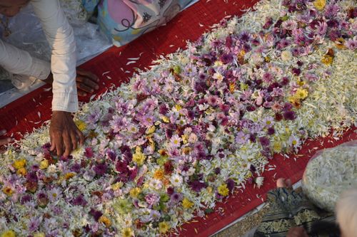 ภาพ No.33017:โครงการธรรมยาตรา เส้นทางพระผู้ปราบมาร ปีที่ 6 ณ อนุสรณ์สถานคลองบางนางแท่น