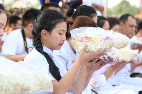 ภาพ No.32853:โครงการธรรมยาตรา เส้นทางพระผู้ปราบมาร ปีที่ 6 ณ อนุสรณ์สถานคลองบางนางแท่น