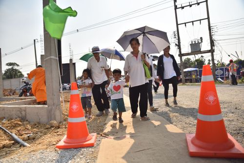 ภาพ No.32912:โครงการธรรมยาตรา เส้นทางพระผู้ปราบมาร ปีที่ 6 ณ อนุสรณ์สถานคลองบางนางแท่น
