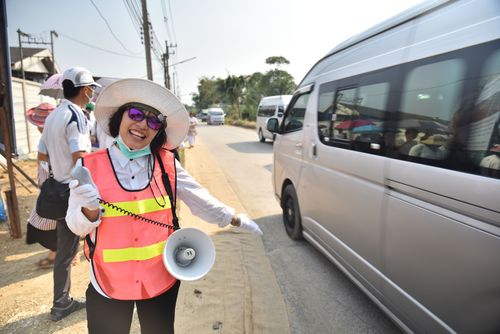 ภาพ No.32914:โครงการธรรมยาตรา เส้นทางพระผู้ปราบมาร ปีที่ 6 ณ อนุสรณ์สถานคลองบางนางแท่น