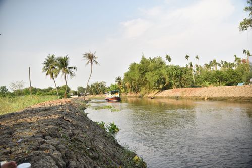 ภาพ No.32915:โครงการธรรมยาตรา เส้นทางพระผู้ปราบมาร ปีที่ 6 ณ อนุสรณ์สถานคลองบางนางแท่น