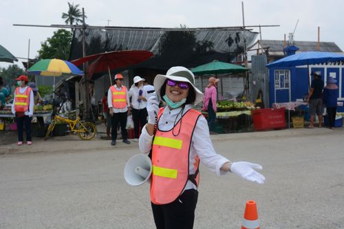 ภาพ No.32990:โครงการธรรมยาตรา เส้นทางพระผู้ปราบมาร ปีที่ 6 ณ อนุสรณ์สถานคลองบางนางแท่น
