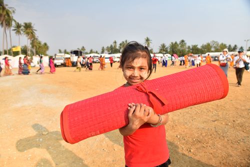 ภาพ No.32918:โครงการธรรมยาตรา เส้นทางพระผู้ปราบมาร ปีที่ 6 ณ อนุสรณ์สถานคลองบางนางแท่น