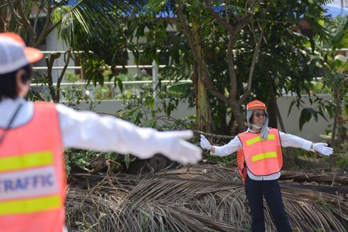 ภาพ No.32996:โครงการธรรมยาตรา เส้นทางพระผู้ปราบมาร ปีที่ 6 ณ อนุสรณ์สถานคลองบางนางแท่น