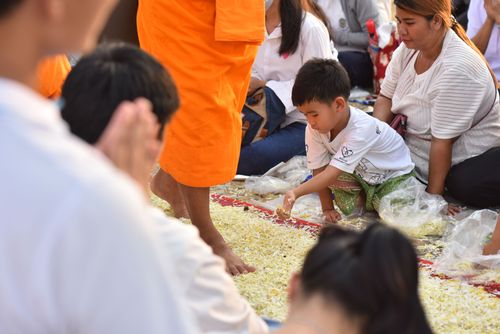 ภาพ No.32929:โครงการธรรมยาตรา เส้นทางพระผู้ปราบมาร ปีที่ 6 ณ อนุสรณ์สถานคลองบางนางแท่น