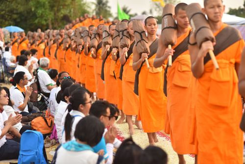 ภาพ No.32939:โครงการธรรมยาตรา เส้นทางพระผู้ปราบมาร ปีที่ 6 ณ อนุสรณ์สถานคลองบางนางแท่น
