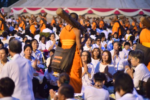 ภาพ No.32942:โครงการธรรมยาตรา เส้นทางพระผู้ปราบมาร ปีที่ 6 ณ อนุสรณ์สถานคลองบางนางแท่น