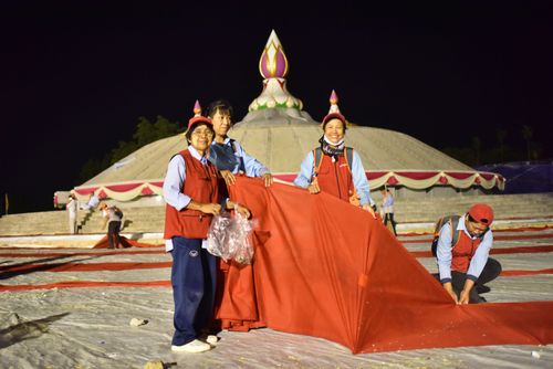 ภาพ No.32950:โครงการธรรมยาตรา เส้นทางพระผู้ปราบมาร ปีที่ 6 ณ อนุสรณ์สถานคลองบางนางแท่น