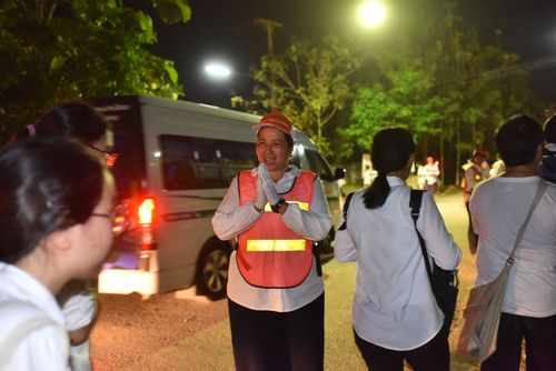 ภาพ No.32955:โครงการธรรมยาตรา เส้นทางพระผู้ปราบมาร ปีที่ 6 ณ อนุสรณ์สถานคลองบางนางแท่น