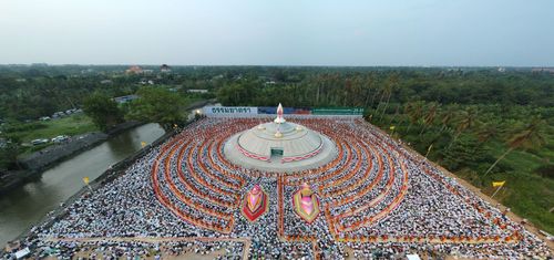 ภาพ No.32971:โครงการธรรมยาตรา เส้นทางพระผู้ปราบมาร ปีที่ 6 ณ อนุสรณ์สถานคลองบางนางแท่น