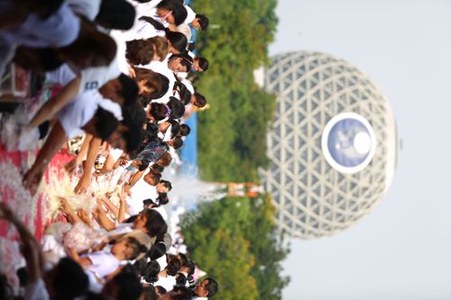 ภาพ No.33051:โครงการธรรมยาตรา เส้นทางพระผู้ปราบมาร ปีที่ 6 ณ วัดพระธรรมกาย