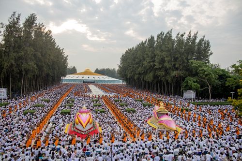 ภาพ No.33099:โครงการธรรมยาตรา เส้นทางพระผู้ปราบมาร ปีที่ 6 ณ วัดพระธรรมกาย